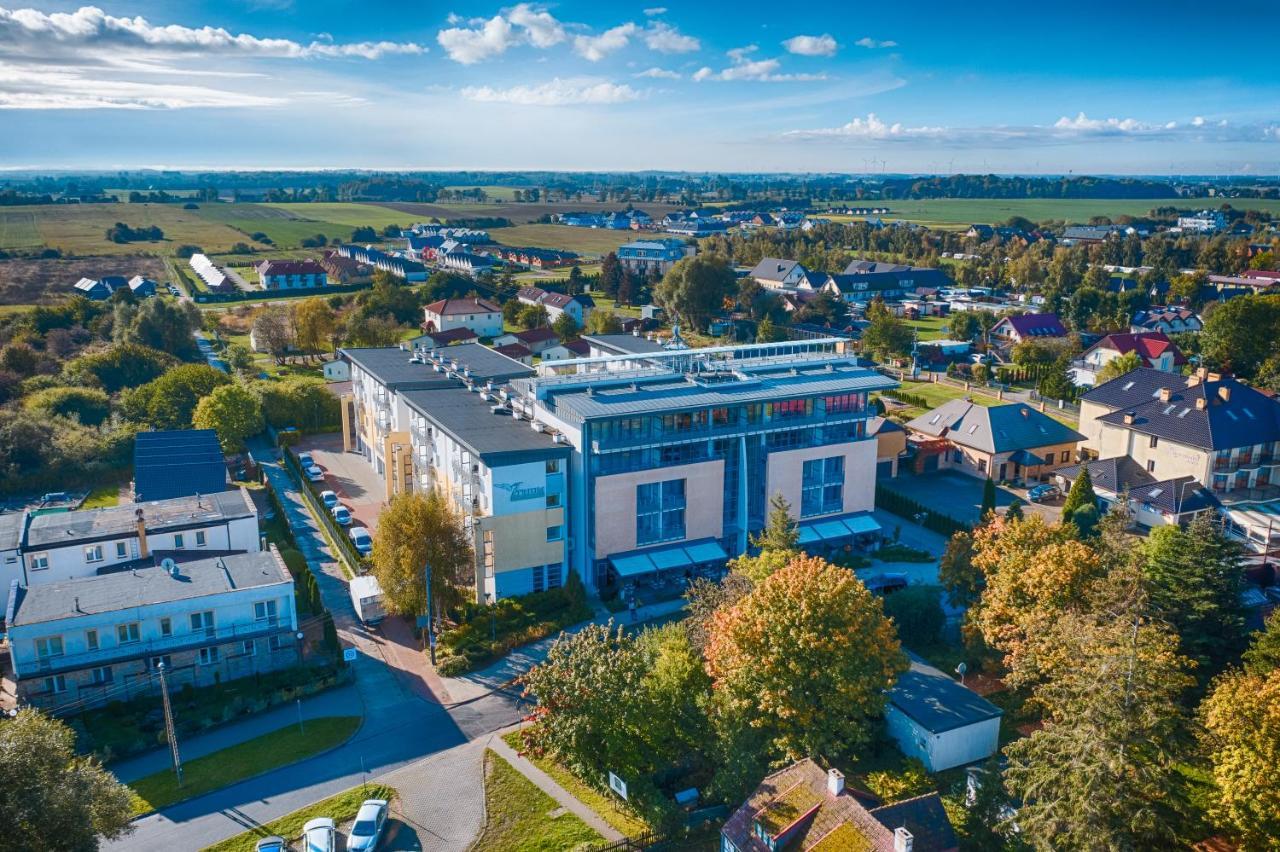 Atrium Sarbinowo Na Fali Buitenkant foto